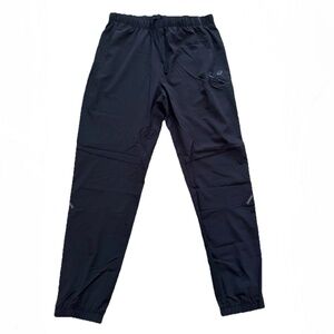 $60 Asics Woven Joggers Pants L Black Men Stretch Reflective NWT $60